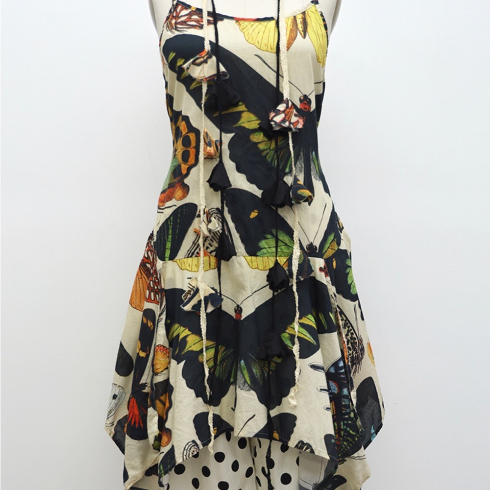 Krista Larson Short Pinwheel slip in Khaki Black butterfly